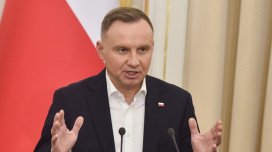 Duda: "Qərb Ukrayna torpaqlarının bir santimetrini belə Rusiyaya verməyə razı olsa..."