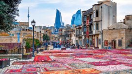 Ölkəyə turist cəlb etmək üçün hansı festivalları keçirməliyik?