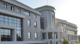 Məhkəməyə məxsus avtomobil hərracda satıldı