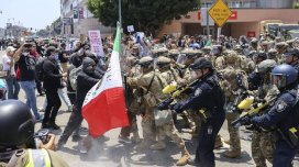 Tramp daxili qüvvələr yaradır: Pentaqon etirazları yatırmaq üçün 20 min əsgər hazırlayır