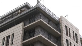 Doqquz ildir evlərinin yerində bina tikiləcəyi deyilir… - VİDEO