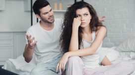 Mübahisə zamanı qadının susması niyə qışqırıqdan daha çox "danışır"?