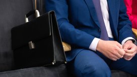 Məktəb direktoru işdən çıxarıldı
