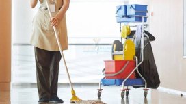 25 gün xadimə kimi işlədiyi evdən 5 minlik qızıl oğurladı