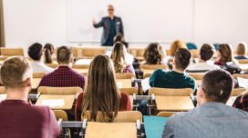 Daha bir ali məktəb bağlanır? - Nazirdən cavab