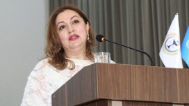 Bu həkimlər işləyə bilmək üçün rüşvət verib - Siyahı və məbləğ
