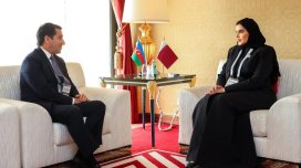 Hikmət Hacıyev Qətərin dövlət naziri ilə görüşdü