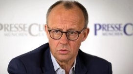 Merz Trampla telefon danışığı zamanı fikir ayrılıqlarını təkzib etdi