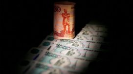 Rusiyanın hərbi büdcəsi tükənir: Ucuz neft Kremlə ağır zərbə vurur