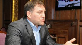 Füzuli Musayev Müdafiə Nazirliyinin komandasını təhqir edib?