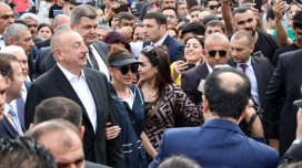 Deputat: Xalq öz Liderinin yanındadır