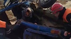 Bakıda marşrut avtobusu ağır qəzaya düşdü - Ölənlər var
