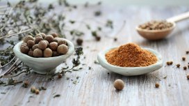 Həzmi yaxşılaşdırmaq üçün nə yemək lazımdır? - 5 ot və ədviyyat