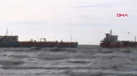 İstanbul sahillərində Azərbaycan bayrağı altında üzən tankerdən həyəcan siqnalı alındı