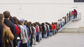 Növbə mədəniyyətini insanlara necə öyrətməli?