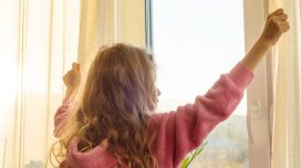 Gün ərzində evi havalandırmaq lazımdır