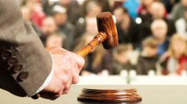 Daha bir şirkətin səhmləri hərraca çıxarılır