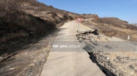 Şamaxı - Qonaqkənd avtomobil yolunda torpaq sürüşməsi oldu - FOTO