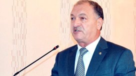 Qoca Səmədovun oğlu Yevlaxda adam güllələdi