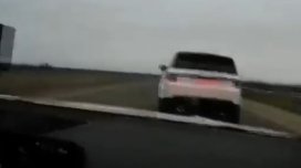 
"Range Rover"lə təhlükəli manevr edən sürücü həbs olundu