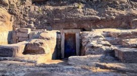 Roma divarlarının arxasında 2400 illik Herakl məbədi və elit qəbiristanlıqlar tapıldı