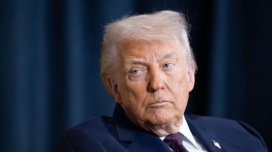 Trampın ABŞ-dakı reytinqi rekord aşağı səviyyəyə düşdü - "Reuters"