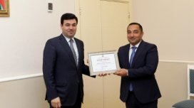 İcra başçısı bir neçə ay əvvəl təltif etdiyi müavinini işdən çıxardı