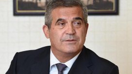 Prezident icra başçısını vəzifəsindən azad etdi