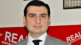 
Prokuror Azər Qasımlıya 13 il həbs istədi