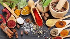 Qan şəkərini necə aşağı salmaq olar? - Pəhrizə əlavə edilməli ədviyyat