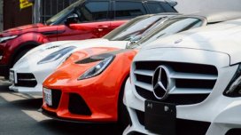 
Gömrük terminalında maşının altından meyit tapıldı