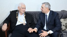 Nəriman Həsənzadəyə &ldquo;Heydər Əliyev&rdquo; ordeni təqdim olundu - FOTOLAR