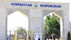 Quru sərhədləri: "Açılması müzakirə predmeti ola bilər"