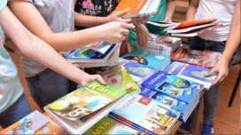 Nazirlik 500 min manatlıq dərslik istehsal edəcək