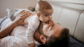 Azərbaycanda bu qədər kişi atalıq məzuniyyətinə çıxıb