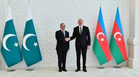 
Şahbaz Şərif Azərbaycan Prezidentinə zəng edib, İranın hərbi hücumunu qınayıb