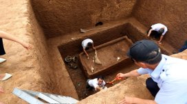 İspaniyada 5000 illik məzar tapıldı - Xəzinələrlə doludur