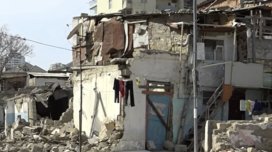 Bakıda evlərin sökülməsi gərginlik yaradır: Kiçik mülk sahibləri böyük mənzil tələb edirlər