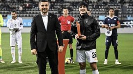 "Neftçi"nin futbolçusu mükafatlandırılıb