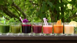 Alimlər bədənin yağlı qidalarla mübarizə aparmasına kömək edən şirəni açıqladı