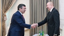 Prezident Cevdet Yılmazın başçılıq etdiyi nümayəndə heyətini qəbul etdi - FOTO