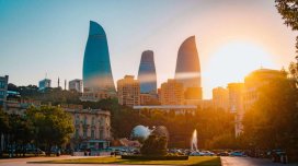 Bakıda yeni "moll" tikilir