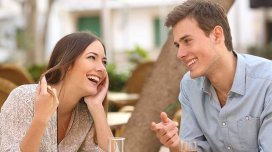 Kişilər qadınlara danışarkən bu SƏHVLƏRİ EDİRLƏR