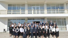 Emin Əmrullayev Qusarda məktəbdə tədris prosesi ilə tanış olub