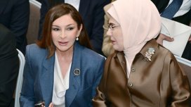 Birinci xanımlar Antalya Forumunda - FOTO