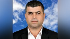 İki avtomobilin arasında qalaraq öldü