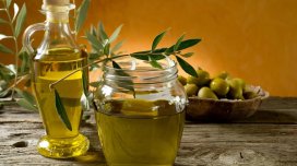 Hər gün bir xörək qaşığı zeytun təzyiqə necə təsir edir? - Diyetoloqların cavabı