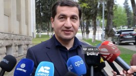 Hikmət Hacıyev: "Azərbaycan-Ermənistan rəsmilərinin səfərləri davam edəcək"