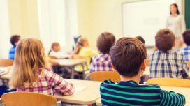 Müəllimə qarşı hörmətsizlik edən şagirdlər CƏZALANDIRILACAQ?