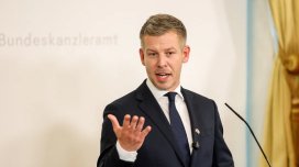 Peter Macar: Münaqişə bitdikdən sonra Aİ Rusiya qazının alınmasına qayıda bilər